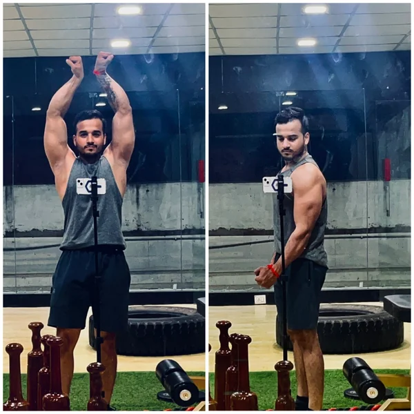 Bodybuilding pose